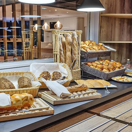 Logis Hotel Restaurant Aloe Les Herbiers Eksteriør bilde