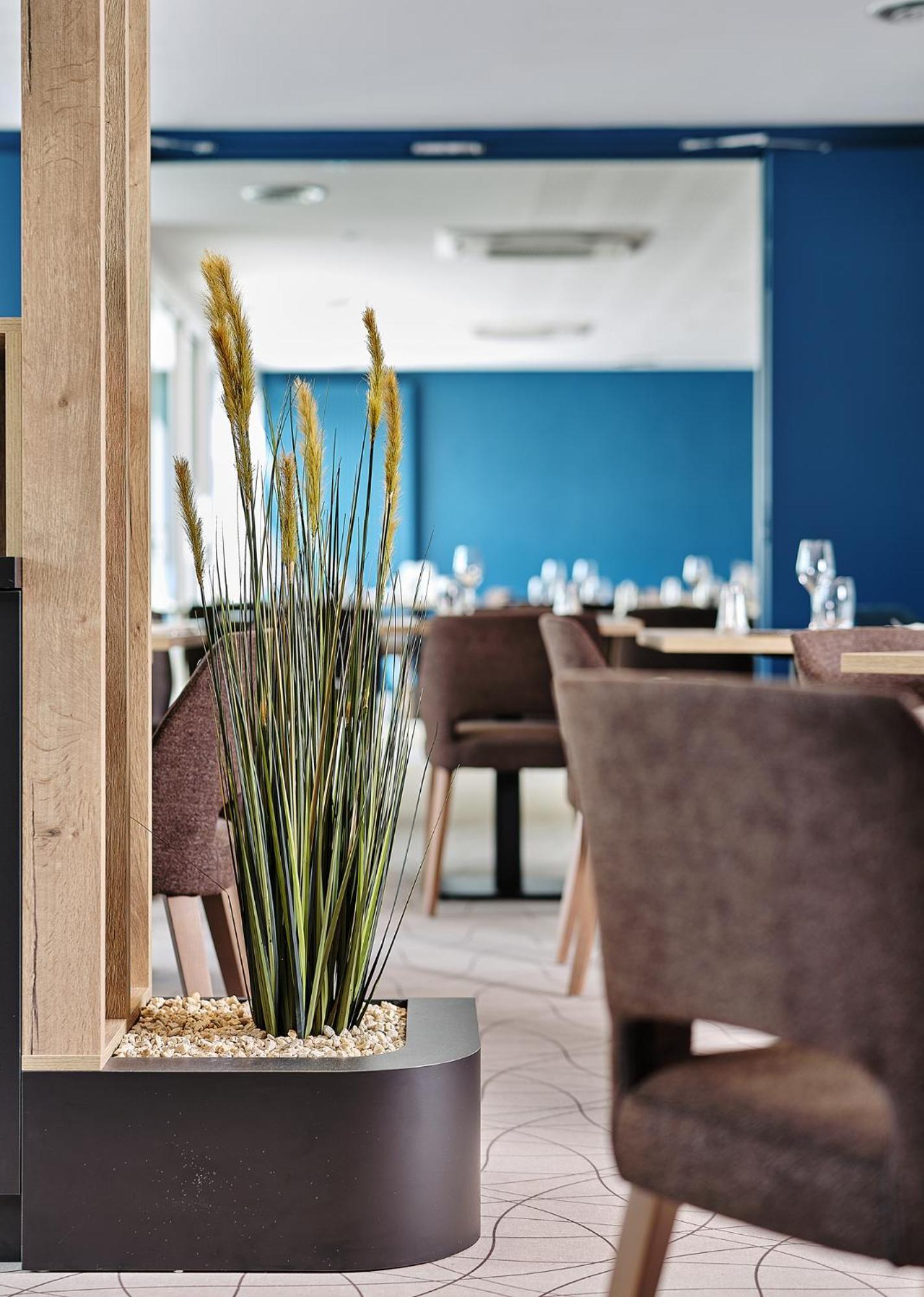 Logis Hotel Restaurant Aloe Les Herbiers Eksteriør bilde