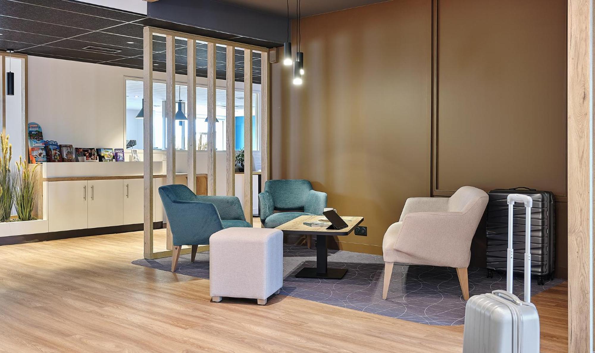 Logis Hotel Restaurant Aloe Les Herbiers Eksteriør bilde